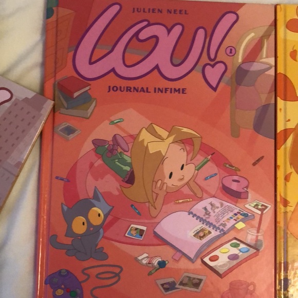 Lou! Books - Picture 3 of 7